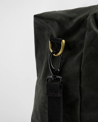 Barbour Field Unisex Wax Holdall - Sage/Classic | CHO | Designer Unisex Duffel Bags