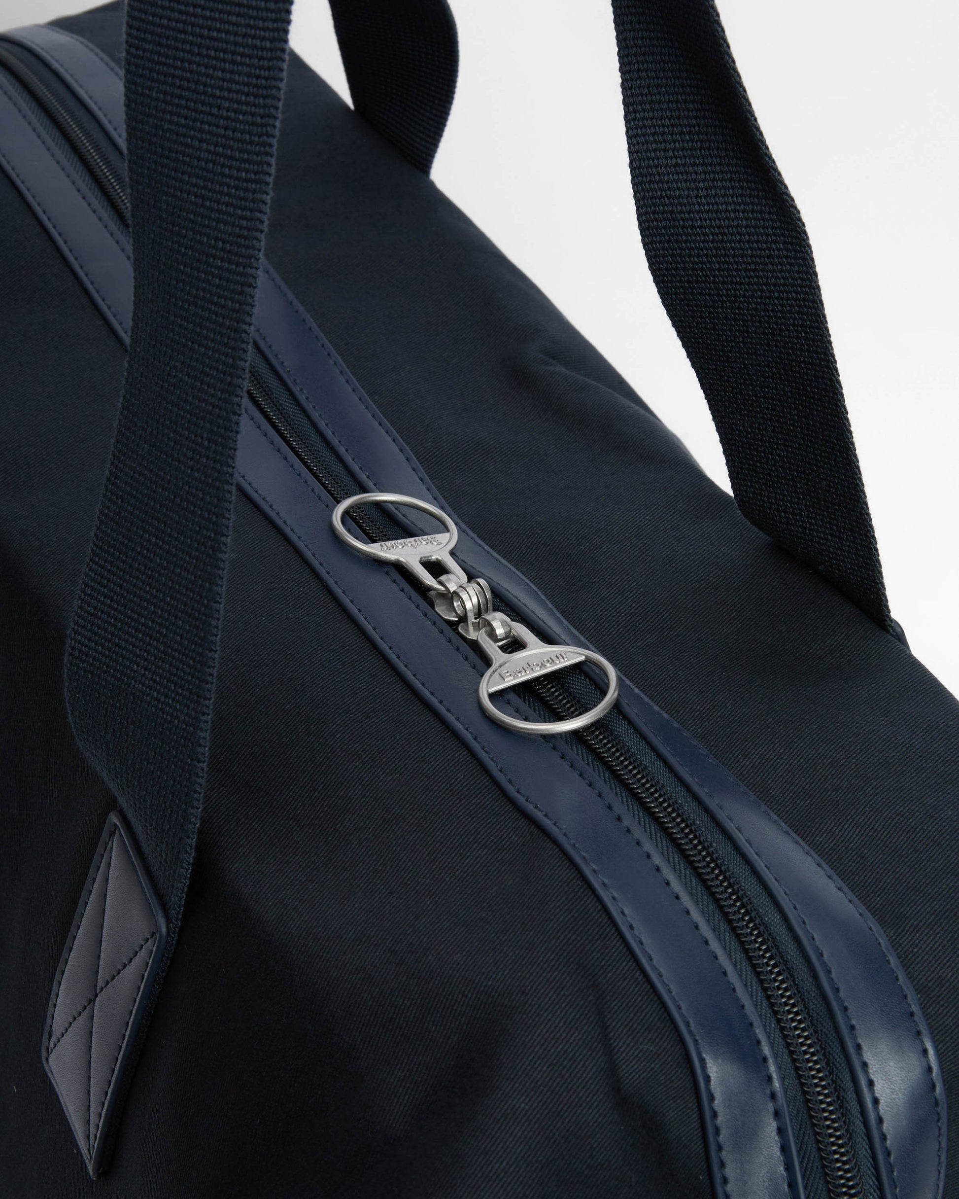 Barbour Cascade Mens Holdall - Navy | CHO | Designer Mens Bags
