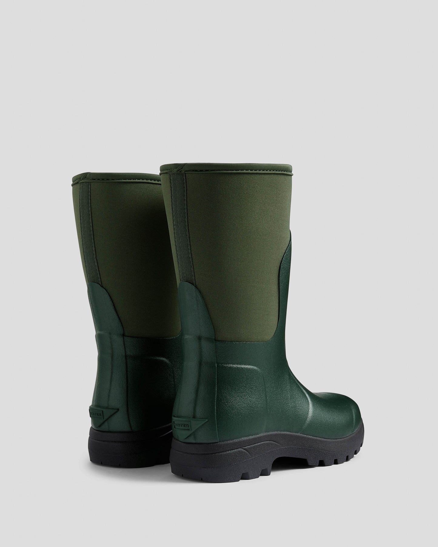 Hunter Unisex Balmoral Neoprene Short Boot - Dark Olive/Black | CHO | Designer Unisex Short Wellies