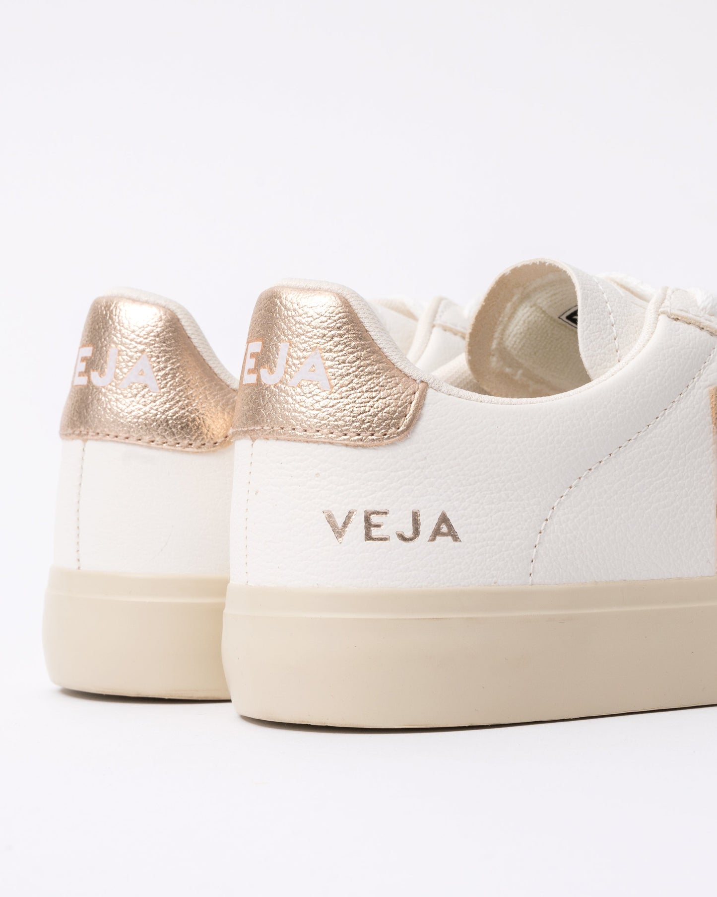 Veja Campo Leather Womens Trainers - White/Platine