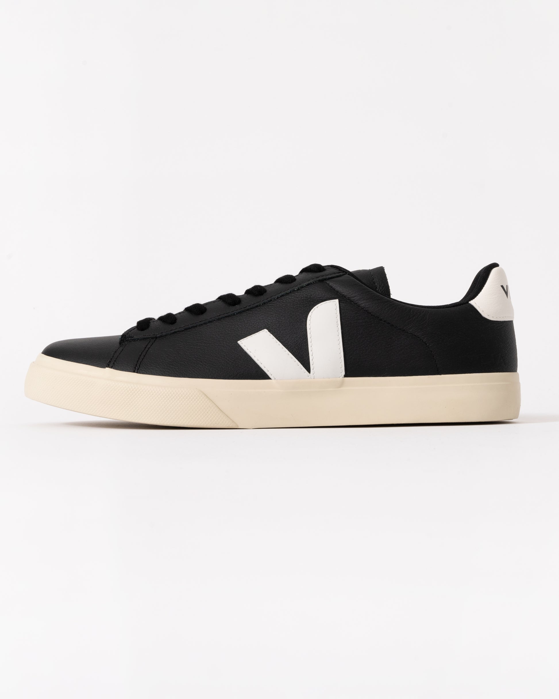 Veja Campo Leather Mens Trainers - Black/White - CHO - Designer Mens Trainers