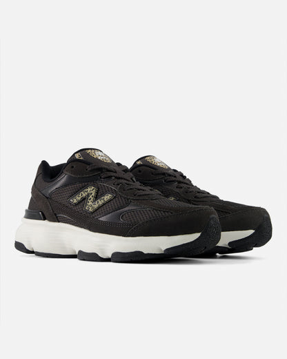 New Balance 603 Womens Trainers - Black Cement