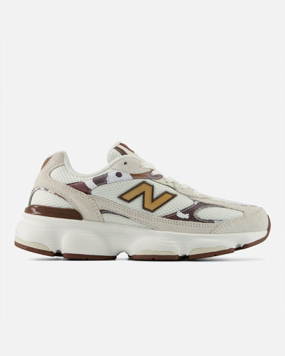 New Balance 603 Womens Trainers - Sea Salt