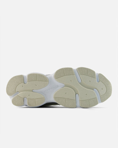 New Balance 603 Womens Trainers - Linen
