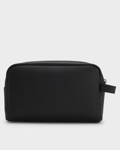 HUGO Quantic Mens Grained Faux Leather Washbag with Stacked-Logo- Black 001