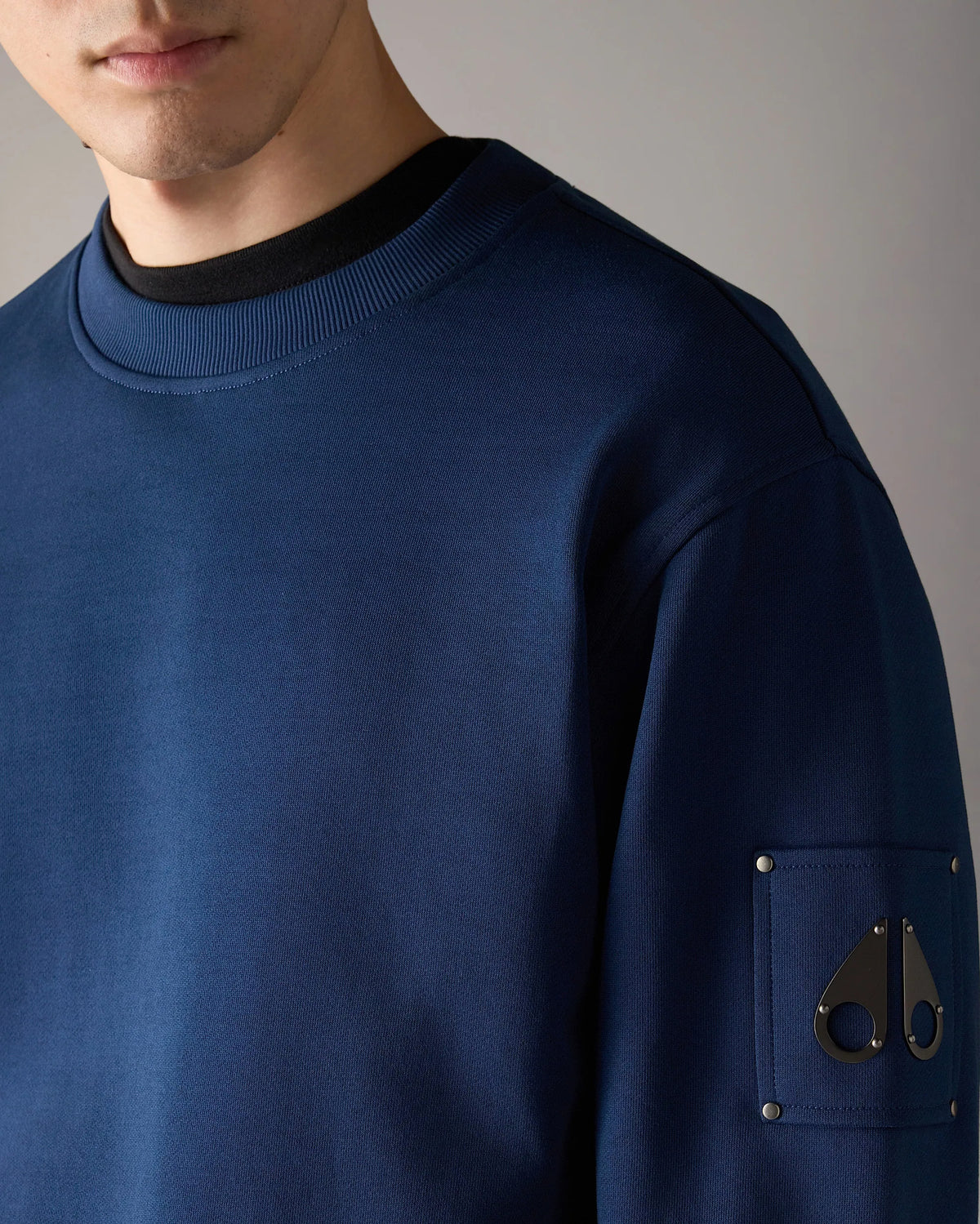 Moose Knuckles Hartsfield Mens Crew Neck Sweatshirt - Nightfall 1977 detail