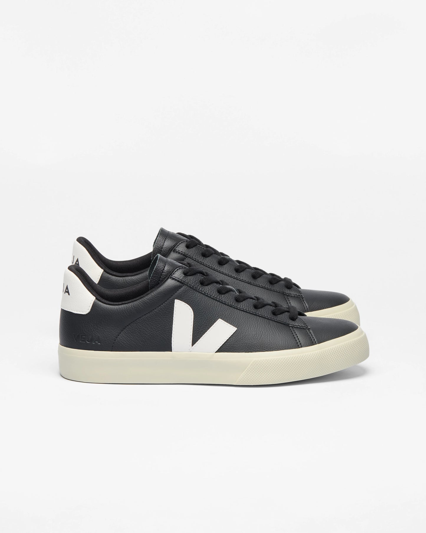 VEJA Campo Leather Womens Trainers - Black/White