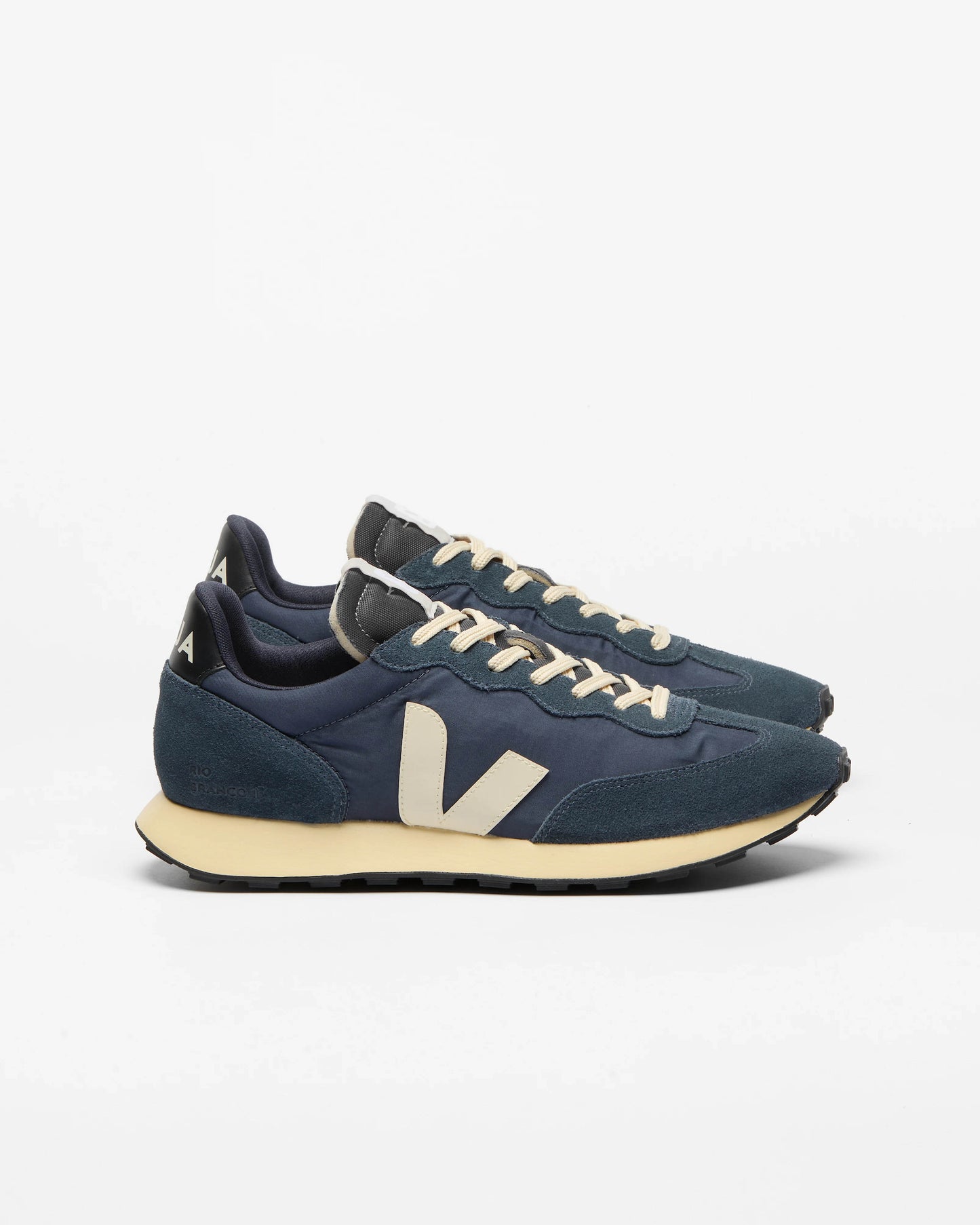 VEJA Rio Branco II Lite Nolyn Mens Trainers - Nautico/Pierre
