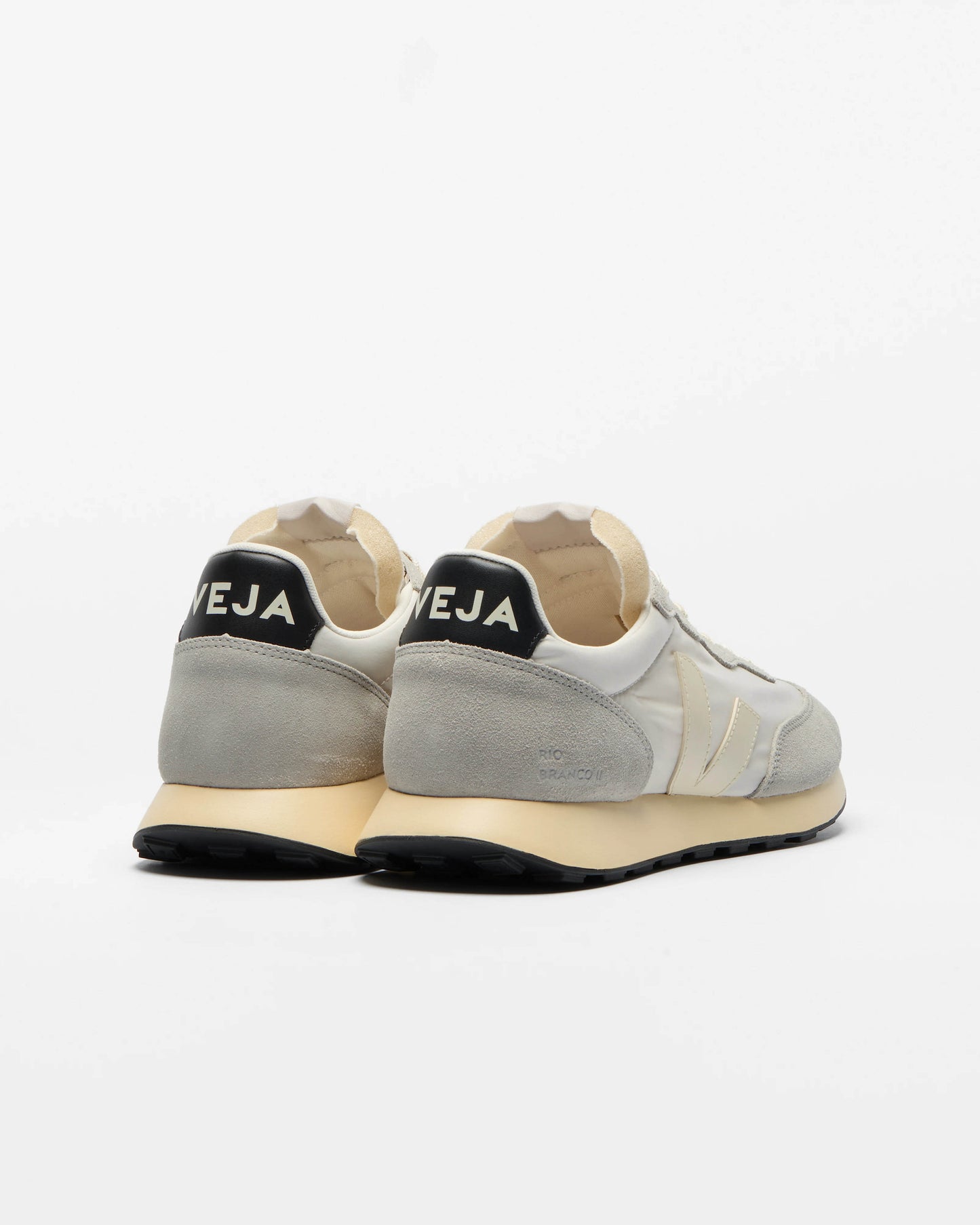 VEJA Rio Branco II Lite Nolyn Mens Trainers - Natural/Pierre/Oxford Grey